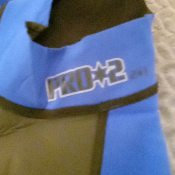 Mens wet suit. - Picture 5 of 5